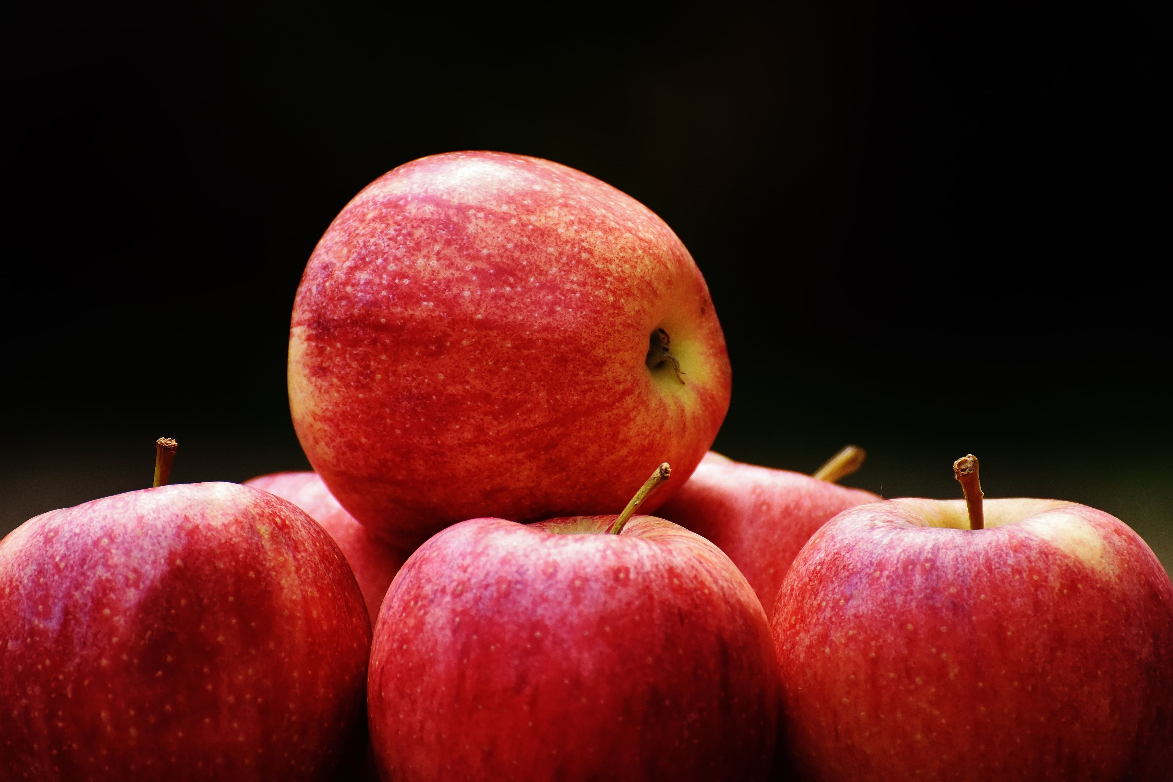 Image of Red Apples