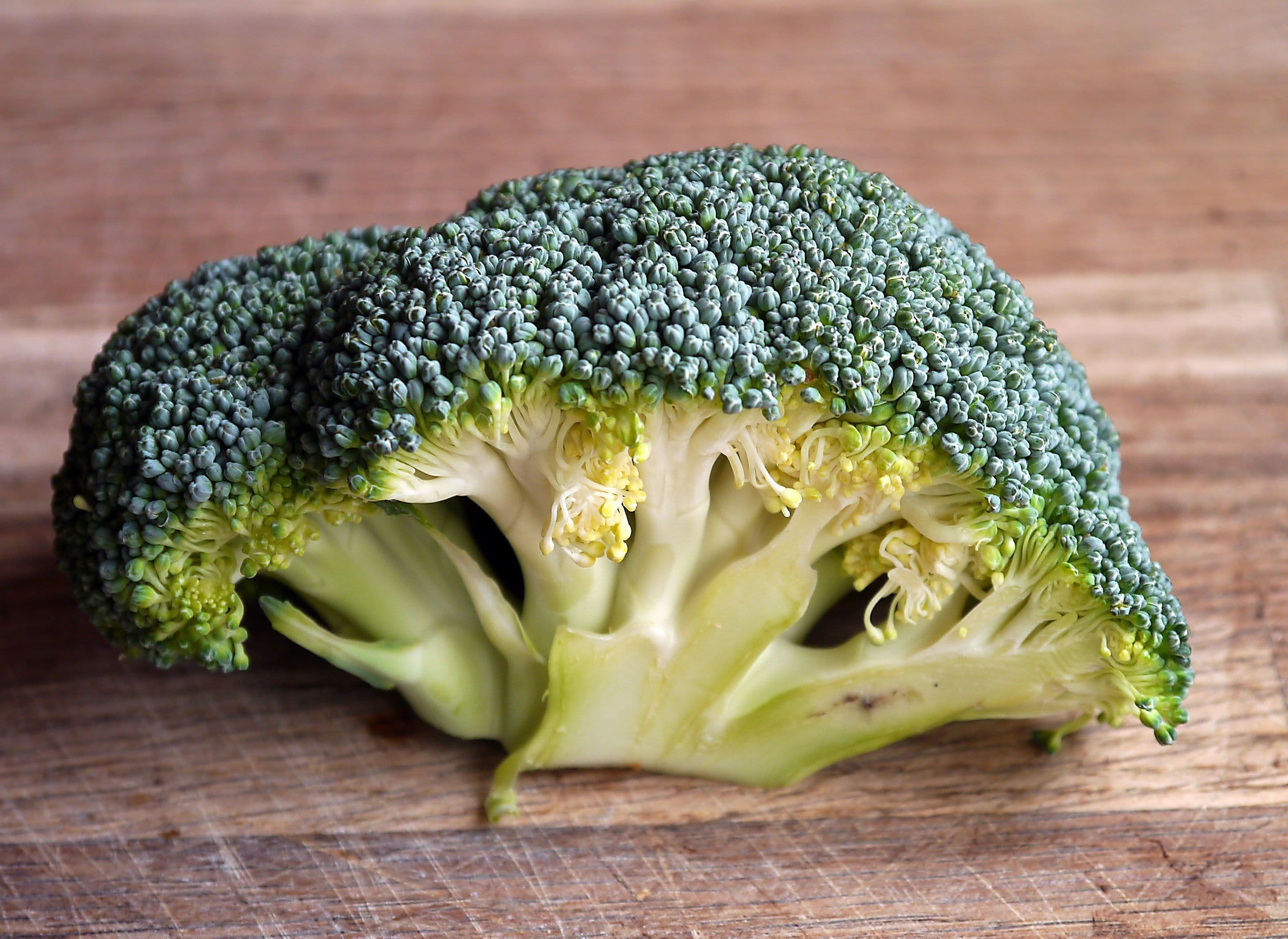 Image of Fresh Broccoli Crown